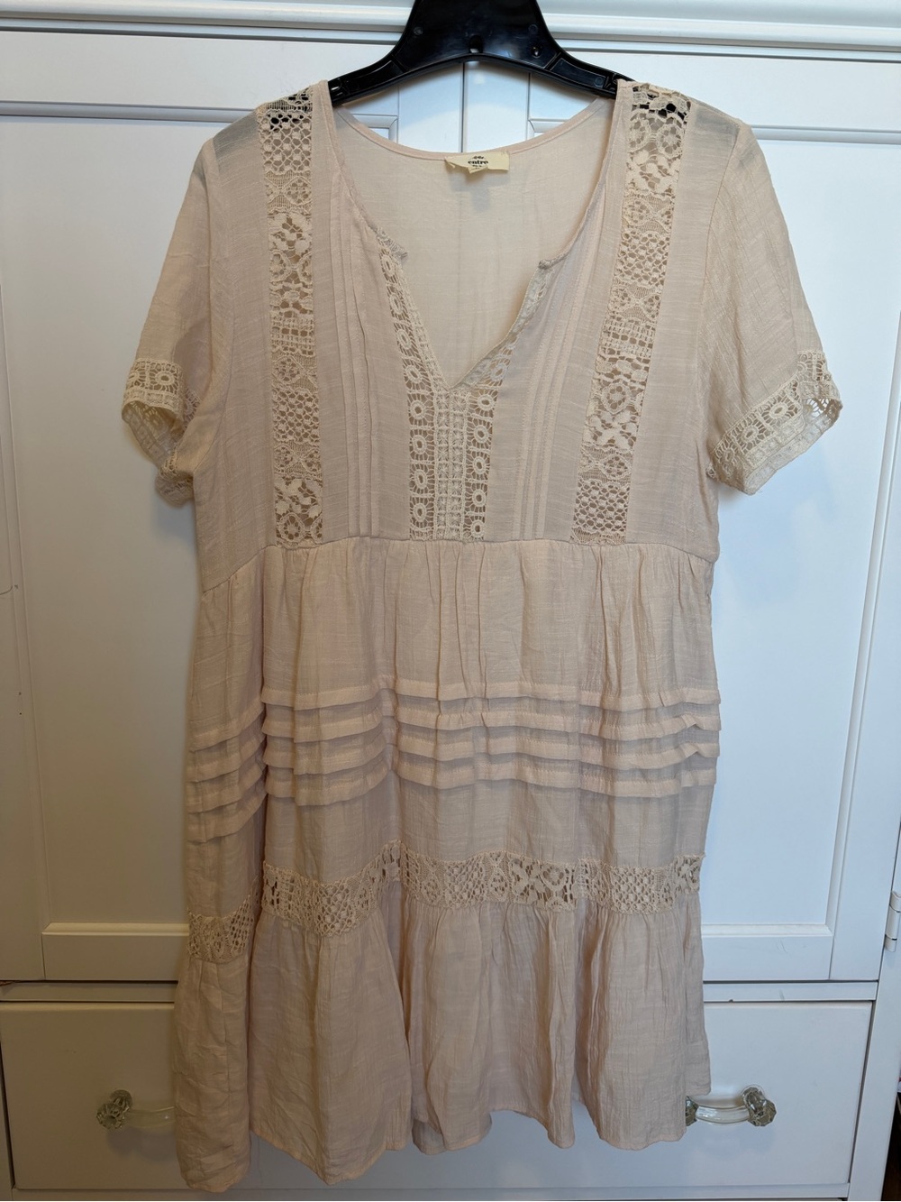 entro Cream Lace-Trim Mini Dress